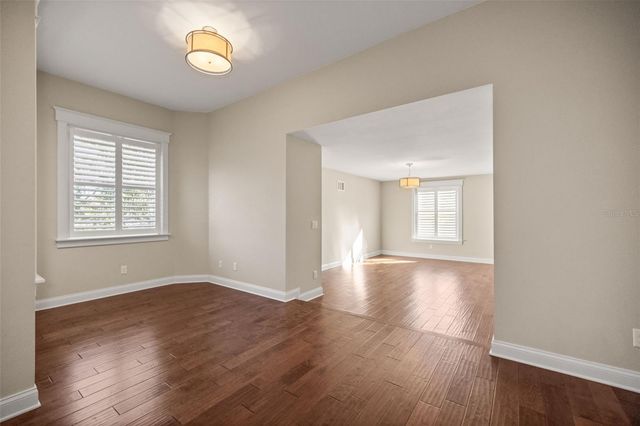 158 21ST AVENUE N, St Petersburg, FL 33704