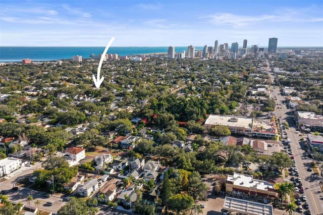 158 21ST AVENUE N, St Petersburg, FL 33704