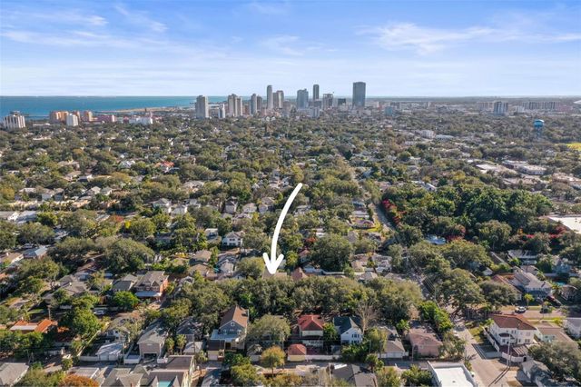 158 21ST AVENUE N, St Petersburg, FL 33704