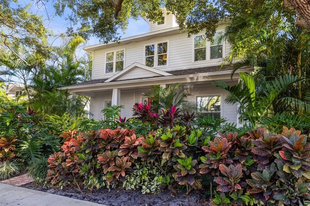 158 21ST AVENUE N, St Petersburg, FL 33704