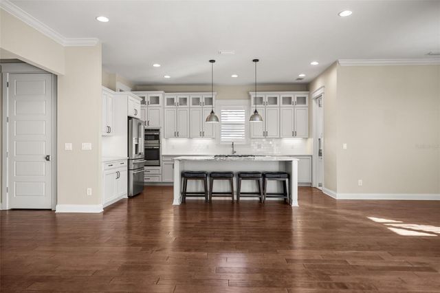 158 21ST AVENUE N, St Petersburg, FL 33704