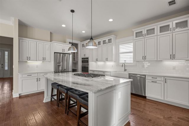 158 21ST AVENUE N, St Petersburg, FL 33704