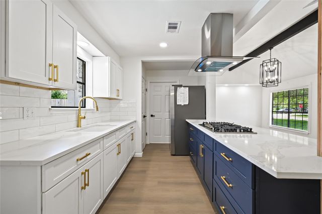 12306 Barbizon Drive, Houston, TX 77089