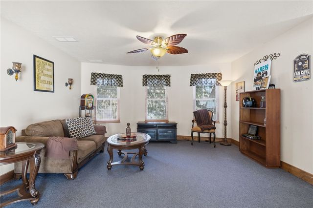 3561 Cedar Ridge Rd, West Deer, PA 15101