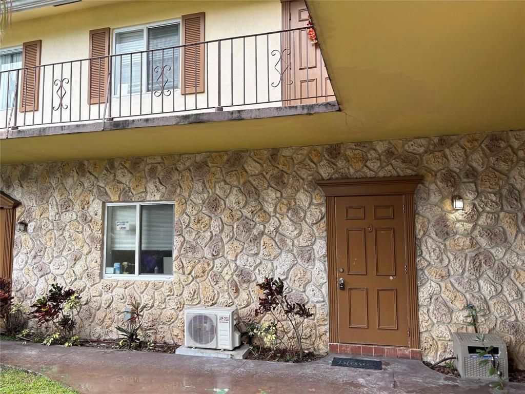 9200 NW 38TH Drive 1A, Coral Springs, FL 33065