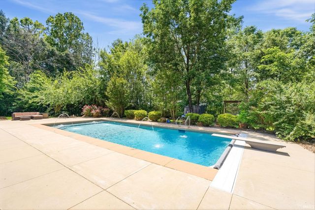 7179 Upton Road, Mount Vernon, IN 47620