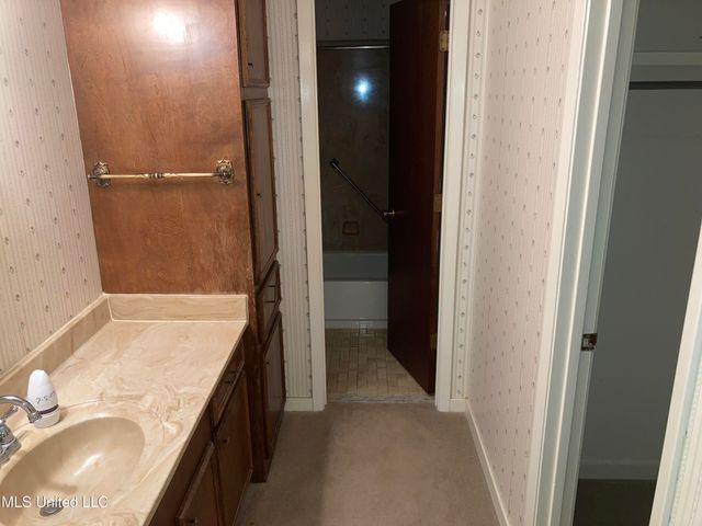 430 Trent Drive, Jackson, MS 39212