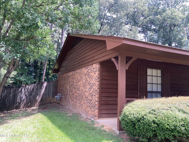 430 Trent Drive, Jackson, MS 39212