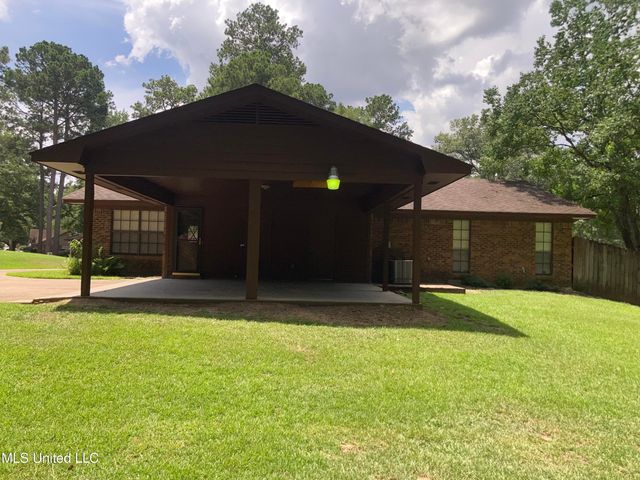 430 Trent Drive, Jackson, MS 39212