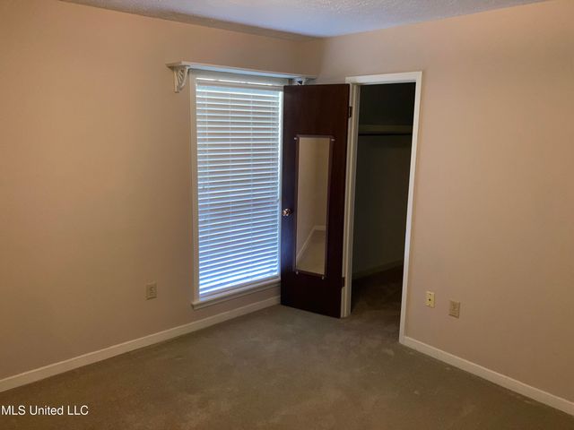 430 Trent Drive, Jackson, MS 39212