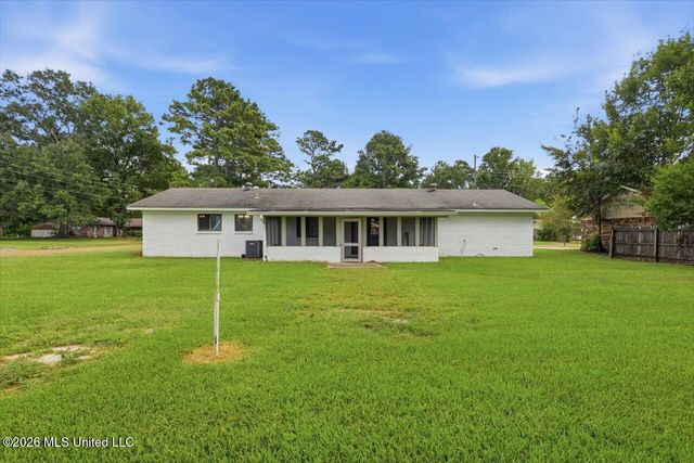 279 Trojan Drive, Pearl, MS 39208
