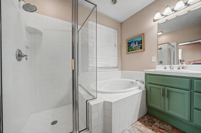 128 Gold Dust Dr, Valley Springs, CA 95252