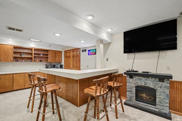 56235 Hollingshead Drive, Mishawaka, IN 46545