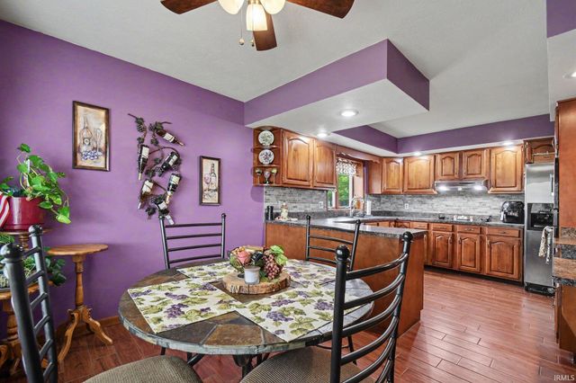 56235 Hollingshead Drive, Mishawaka, IN 46545
