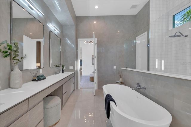 603 TREMONT STREET, Sarasota, FL 34242