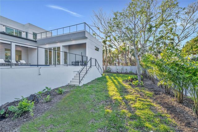 603 TREMONT STREET, Sarasota, FL 34242