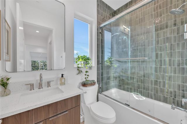 603 TREMONT STREET, Sarasota, FL 34242