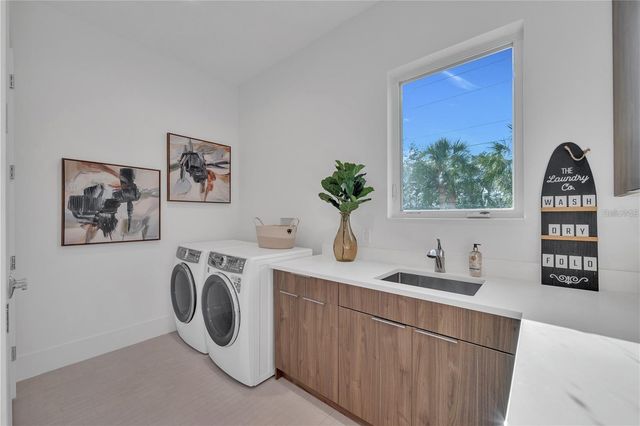 603 TREMONT STREET, Sarasota, FL 34242