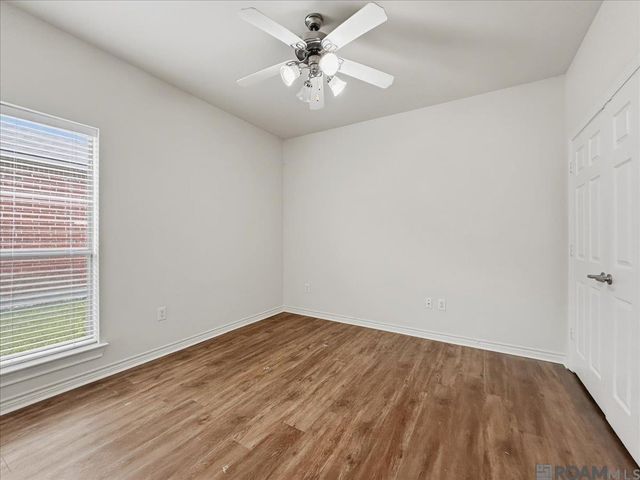 26423 Avoyelles Ave, Denham Springs, LA 70726