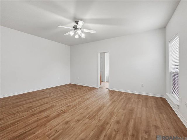 26423 Avoyelles Ave, Denham Springs, LA 70726