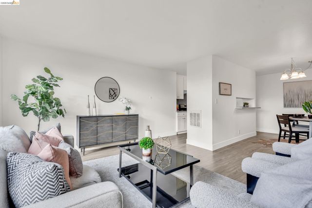 2632 Warring St 3, Berkeley, CA 94704