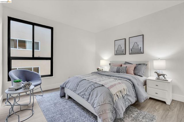 2632 Warring St 3, Berkeley, CA 94704