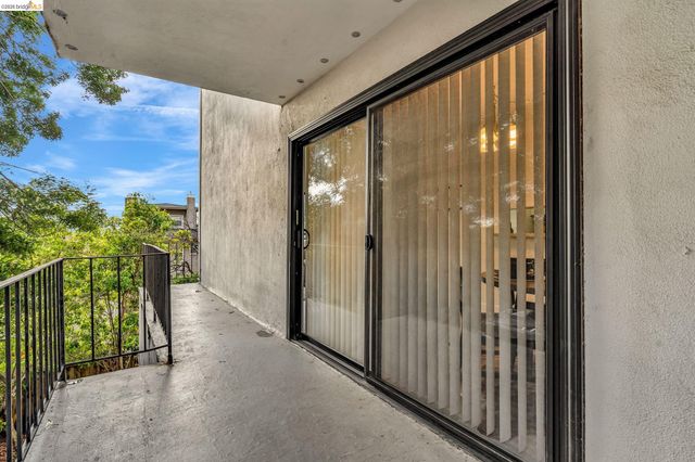 2632 Warring St 3, Berkeley, CA 94704