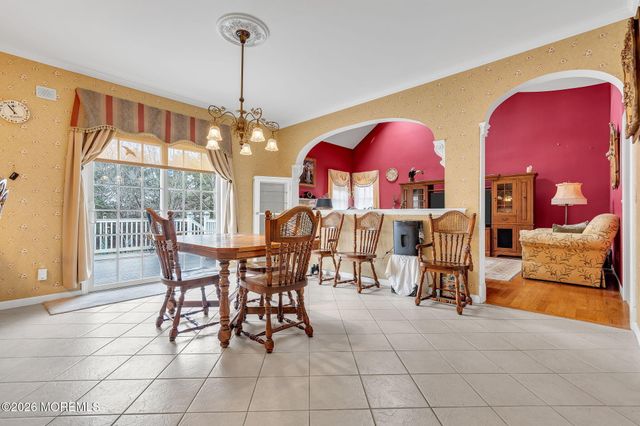 1074 Prospect Avenue, Manahawkin, NJ 08050