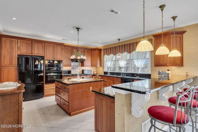 1074 Prospect Avenue, Manahawkin, NJ 08050