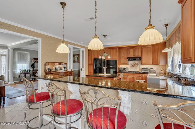 1074 Prospect Avenue, Manahawkin, NJ 08050
