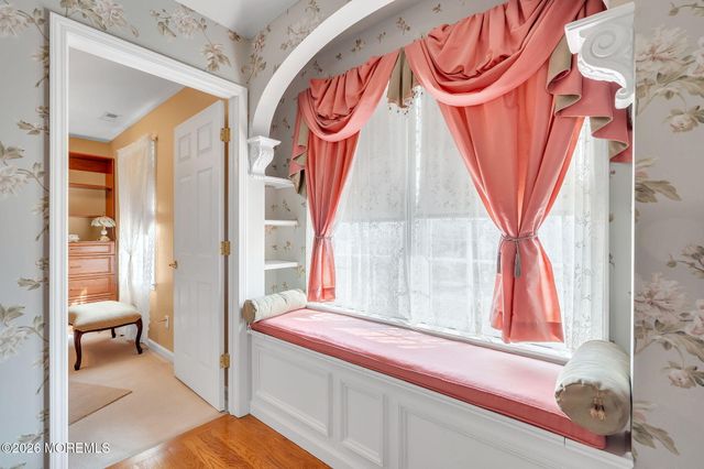 1074 Prospect Avenue, Manahawkin, NJ 08050