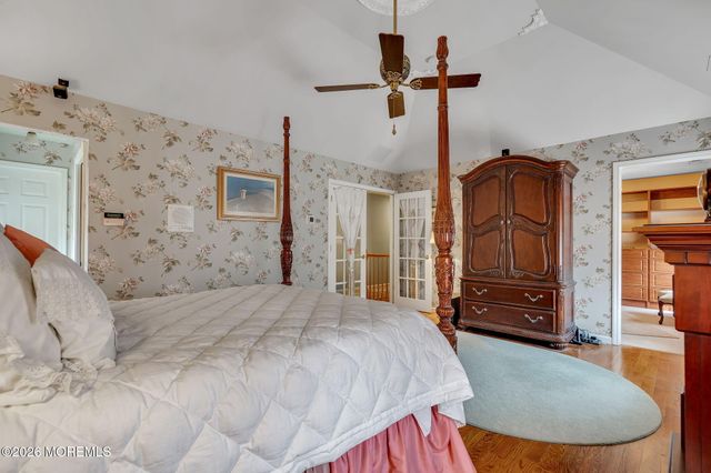 1074 Prospect Avenue, Manahawkin, NJ 08050