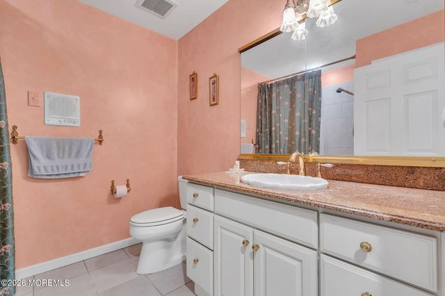 1074 Prospect Avenue, Manahawkin, NJ 08050