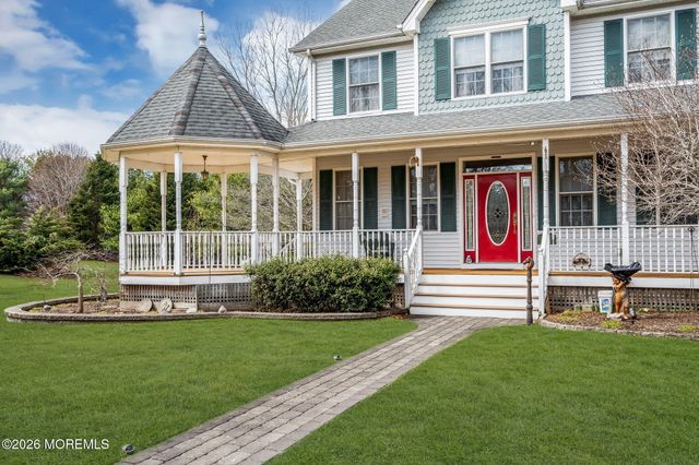 1074 Prospect Avenue, Manahawkin, NJ 08050