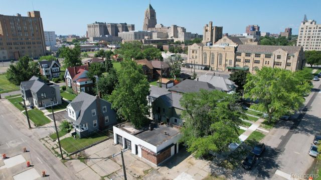 8041 John R Street, Detroit, MI 48202