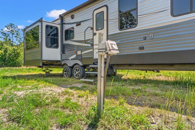 8790 Luck Rd., Nichols, SC 29581