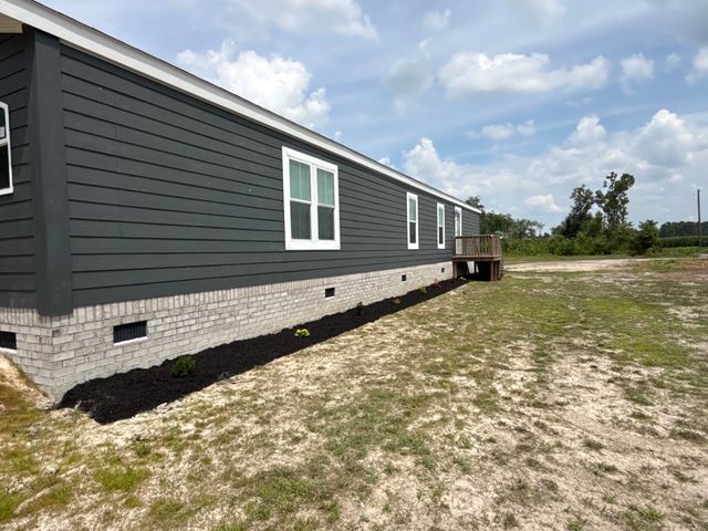 8790 Luck Rd., Nichols, SC 29581
