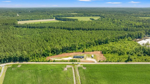 8790 Luck Rd., Nichols, SC 29581