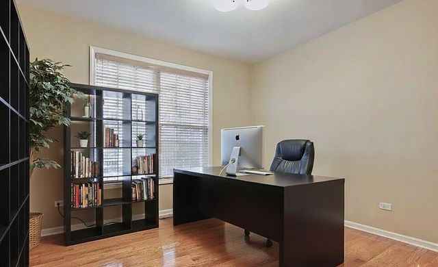 2510 Bayswater Circle, Gurnee, IL 60031