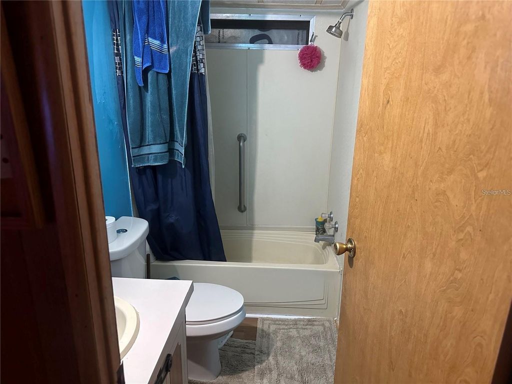 Image 14 of property listing at 9624 SE 161ST STREET, Summerfield, FL 34491