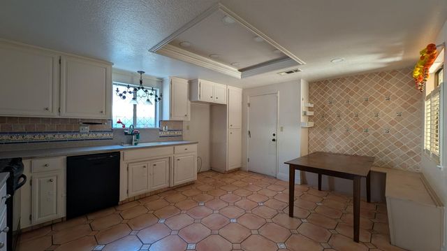 3133 Andre Ln, Turlock, CA 95382