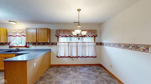 8316 Hunters Meadow Way, Indianapolis, IN 46259