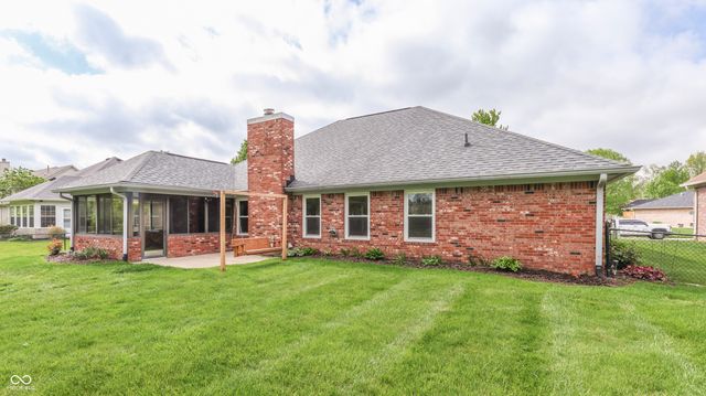 8316 Hunters Meadow Way, Indianapolis, IN 46259