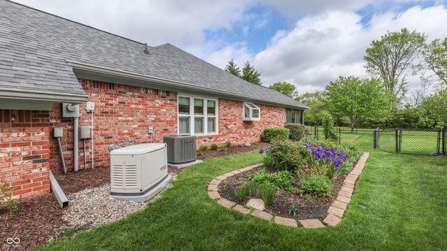 8316 Hunters Meadow Way, Indianapolis, IN 46259