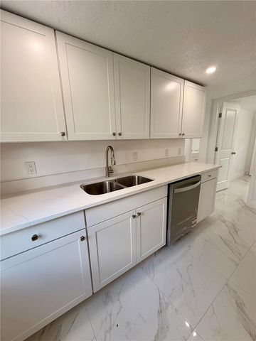 5228 ANDRUS AVENUE, Orlando, FL 32810