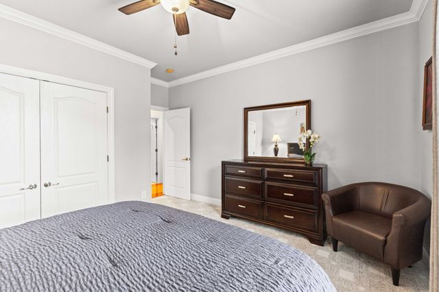 115 N Country Club Dr, Hendersonville, TN 37075