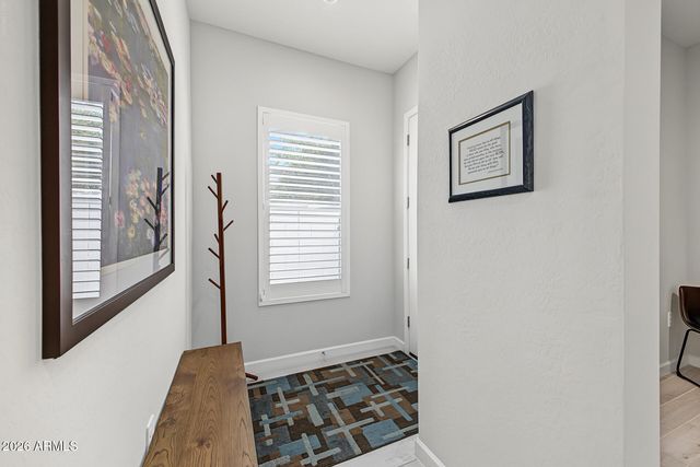 5066 E Anderson Drive, Scottsdale, AZ 85254