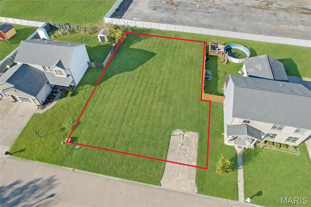 204 Pamona Drive, Fairview Heights, IL 62208