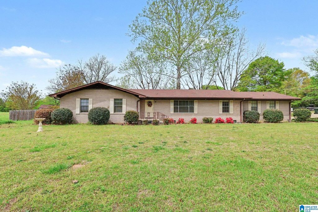 313 PINEDALE ROAD, Clanton, AL 35045