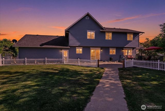 22285 Cully Road, Sedro Woolley, WA 98284